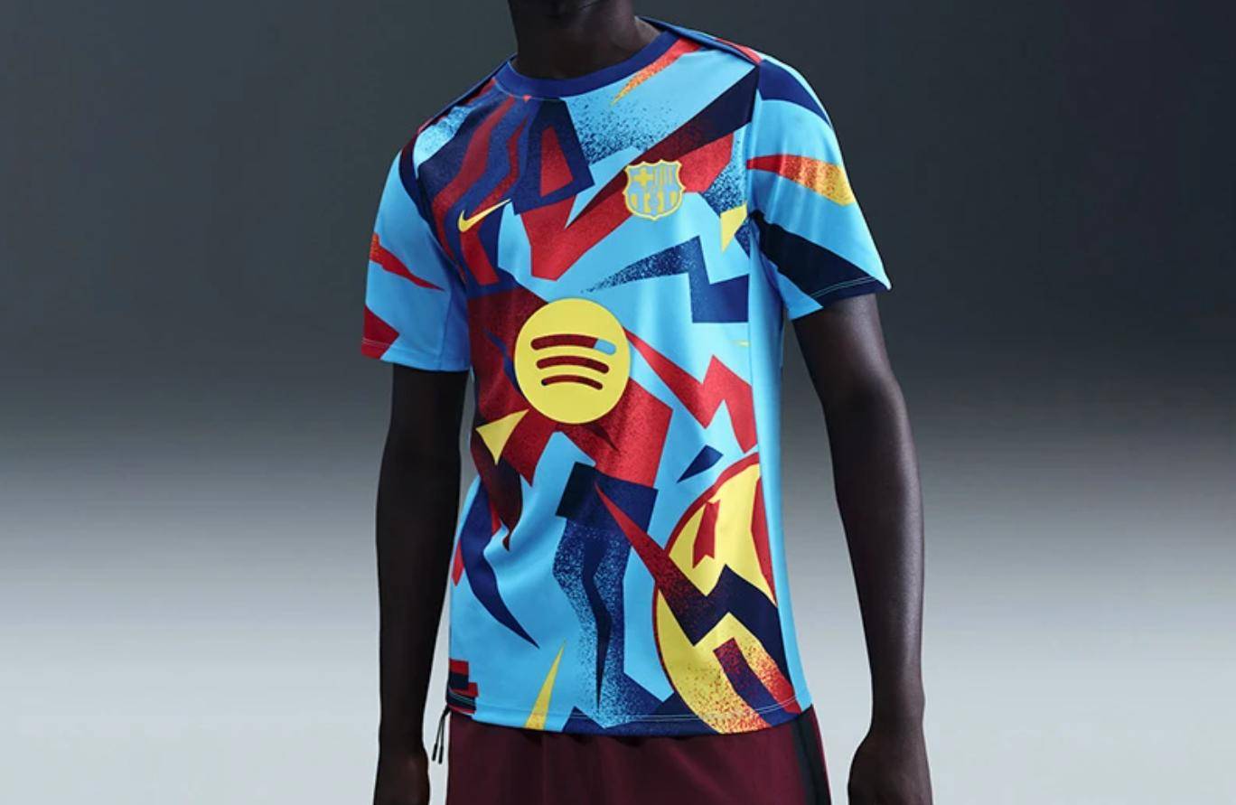 巴塞罗那足球俱乐部2025/26赛季第四赛前训练服亮相