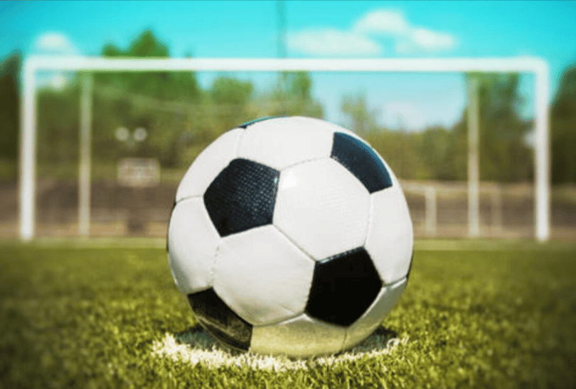 足球买球-绿茵直播承载足球文化的传播，免费赛事直播打破时空观看限制