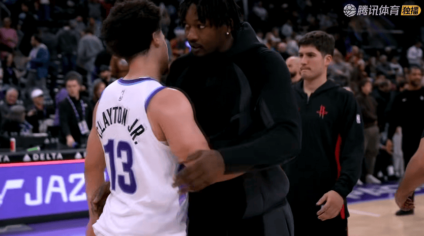 火箭大胜！杜兰特25+6+4，赛后谢泼德走入场内，阿杜场边接受采访