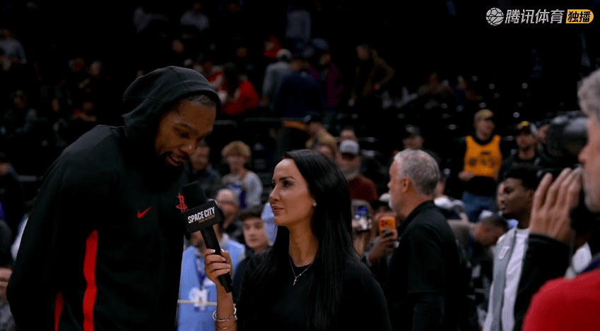 火箭大胜！杜兰特25+6+4，赛后谢泼德走入场内，阿杜场边接受采访