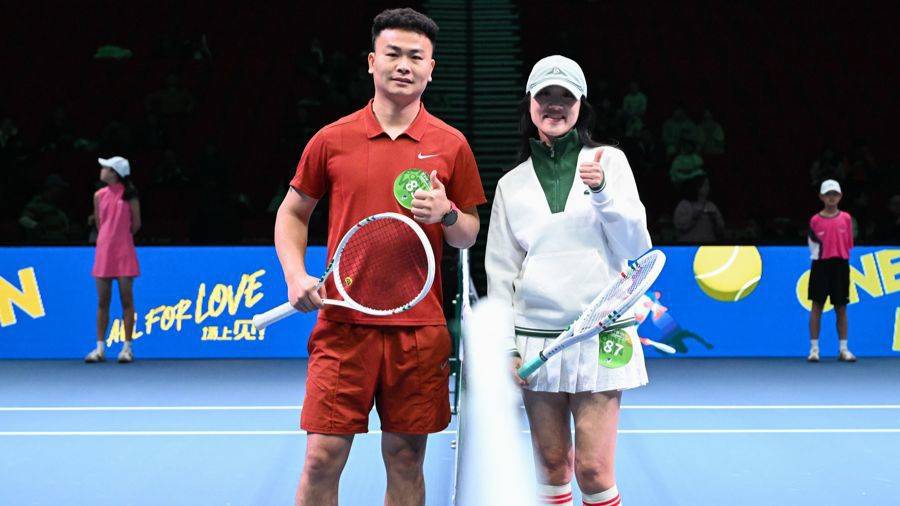 足球买球-2026一球致胜大奖赛开拍，众选手用网球的方式欢度马年春节